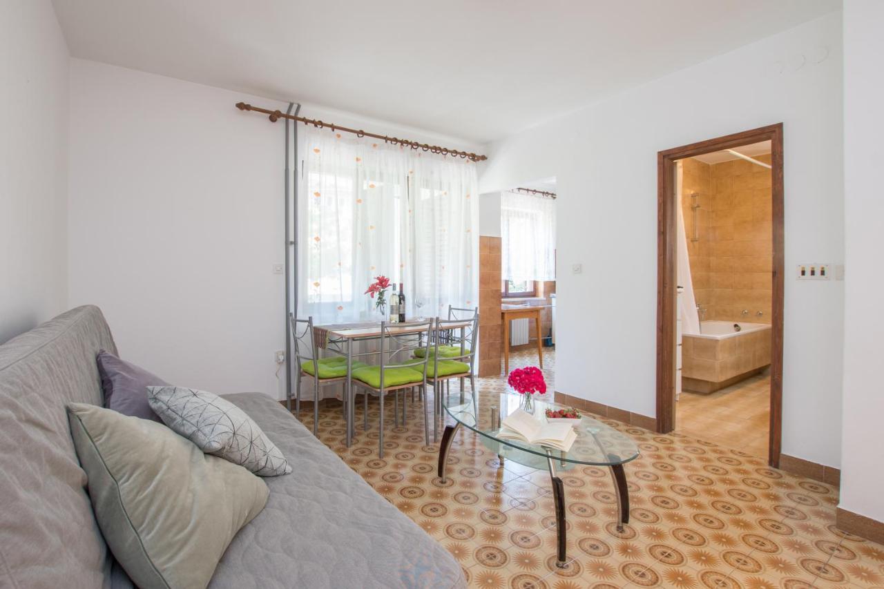 Apartments Nono Toni โปเรช ภายนอก รูปภาพ