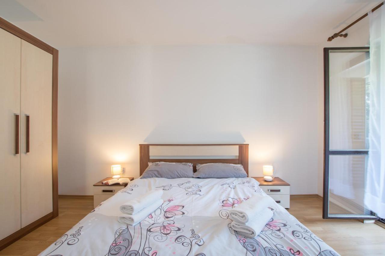 Apartments Nono Toni โปเรช ภายนอก รูปภาพ